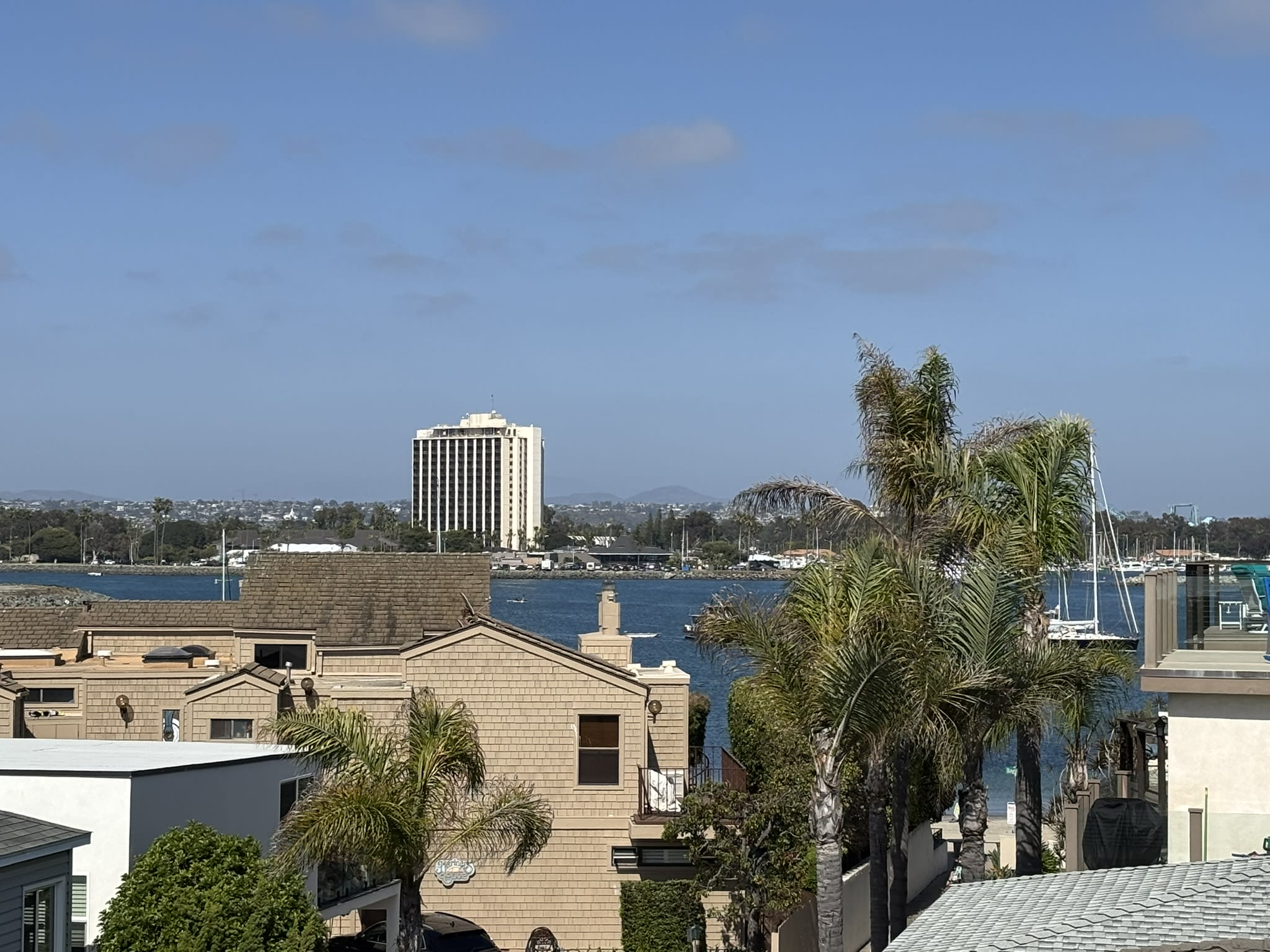 819 Avalon Court – photo 4