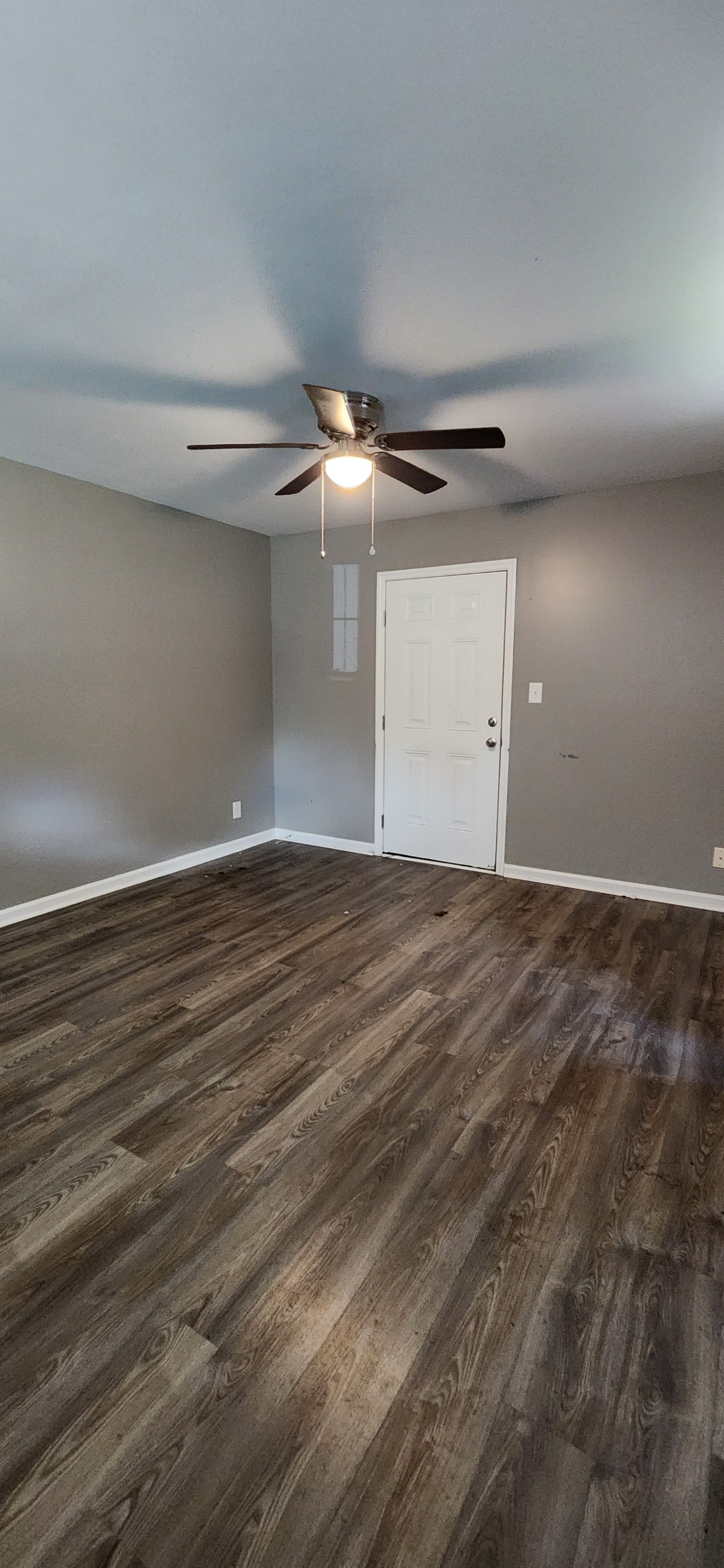 608 Miller Avenue – photo 2