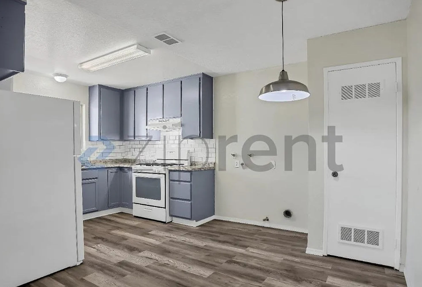16025 L St Apt C – photo 5