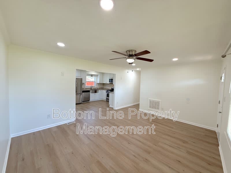 749 Shannon Bradley Rd – photo 4