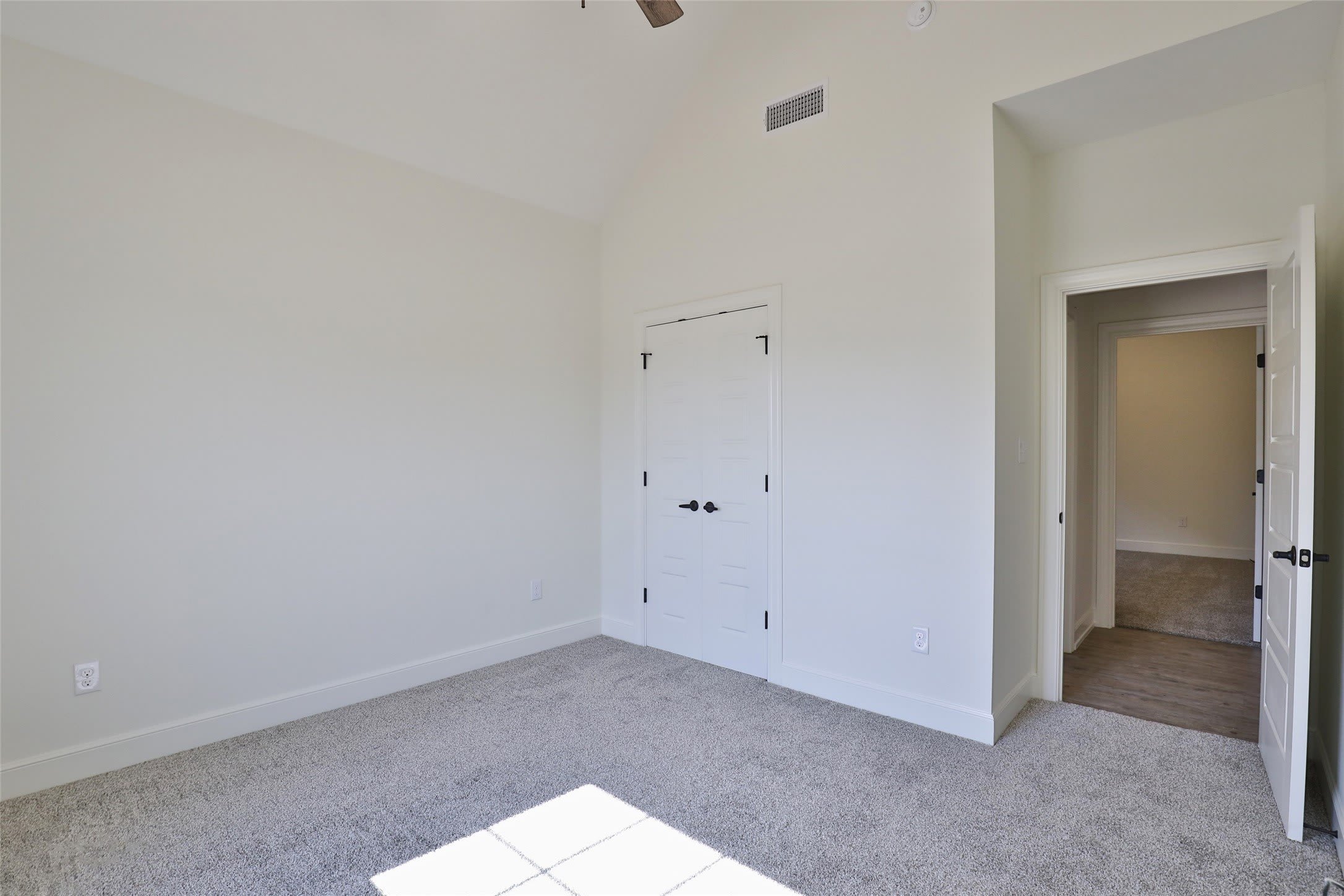 5702 Legacy Drive – photo 4