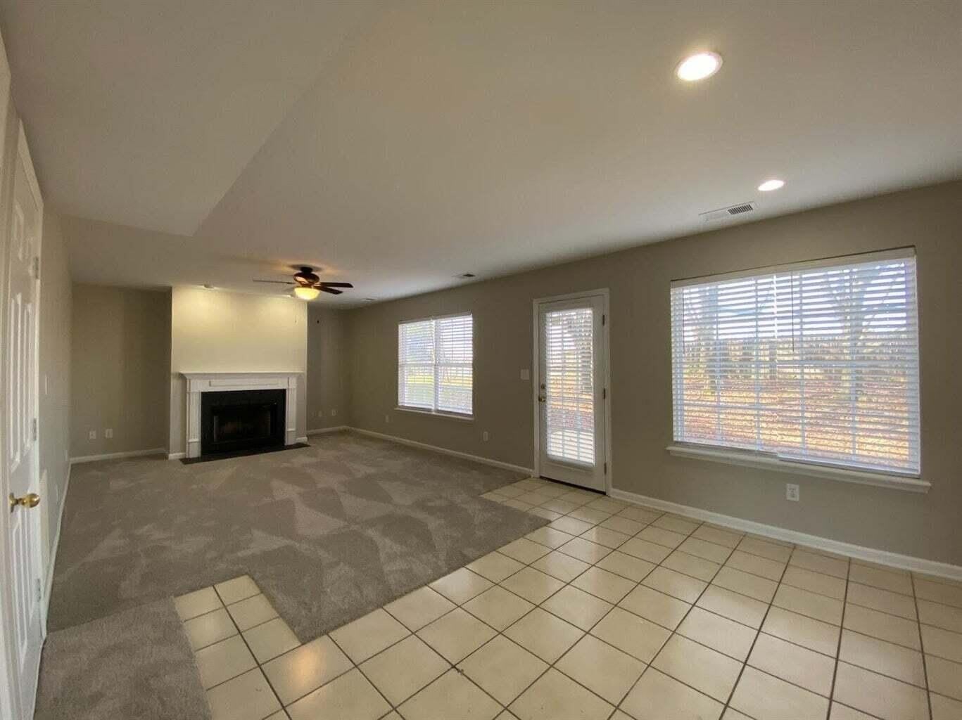 2052 Blackhorse Lane – photo 3