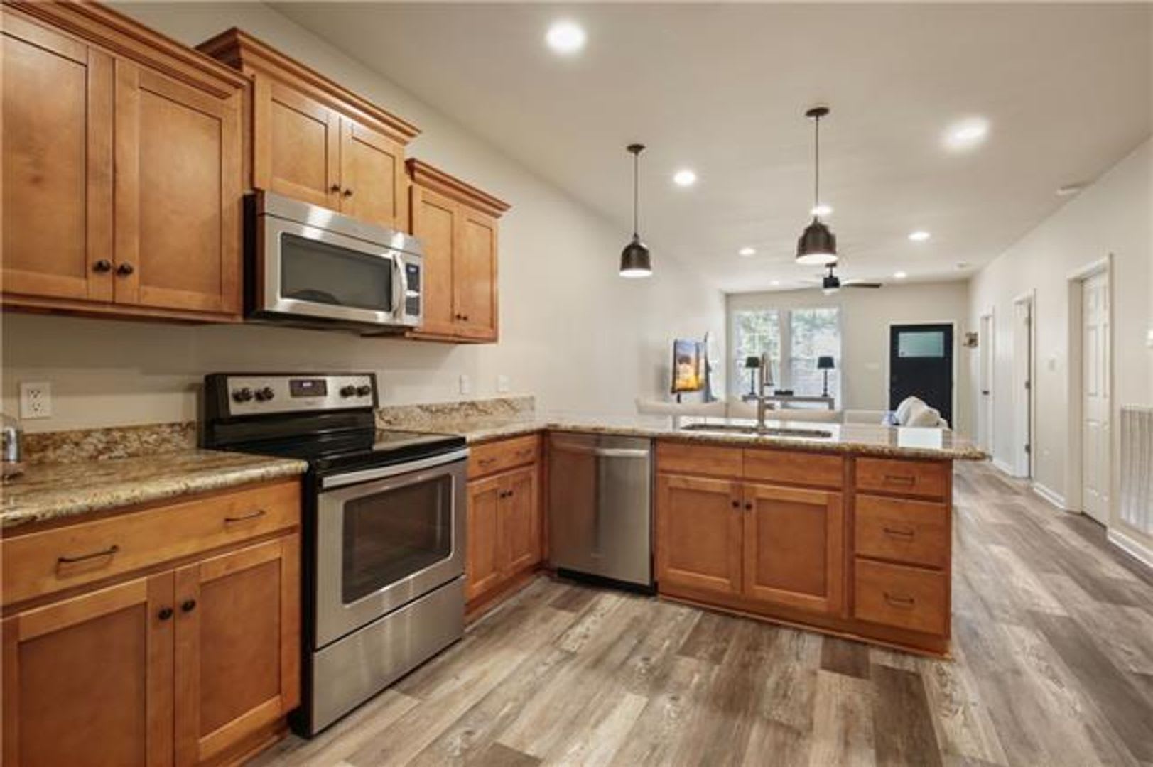 Townhouse in Olde Towne Slidell – photo 4