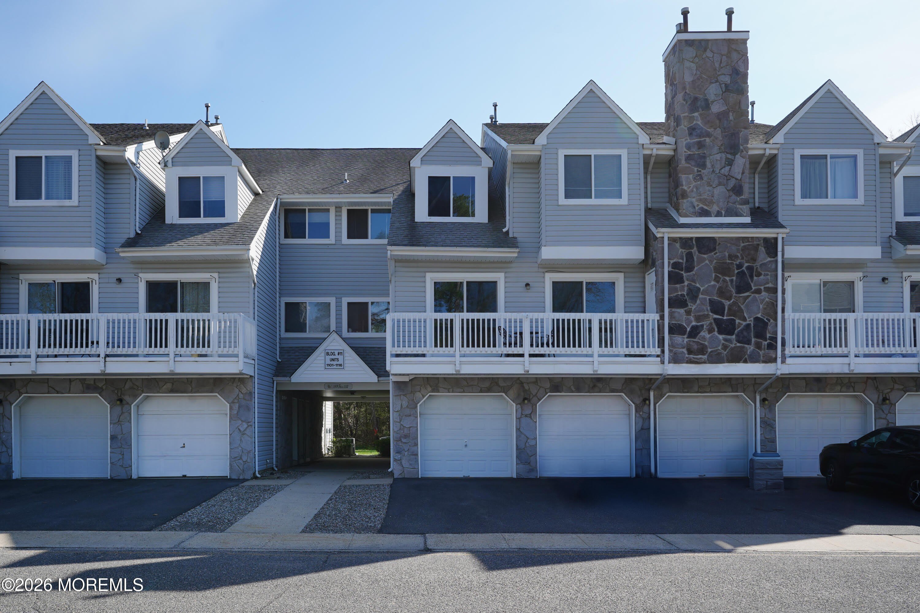 1111 Scarlet Oak Avenue – photo 1