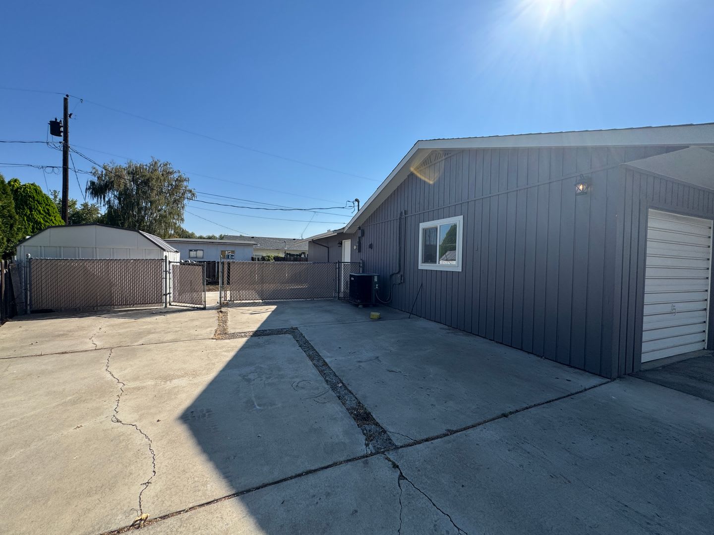 Non Refundable Security Deposit Total 2300 00 – photo 3