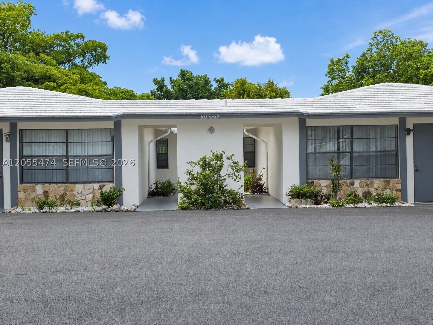 10355 NW 35th St – photo 1