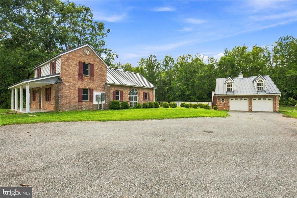3813 MOUNT PLEASANT Road – photo 4