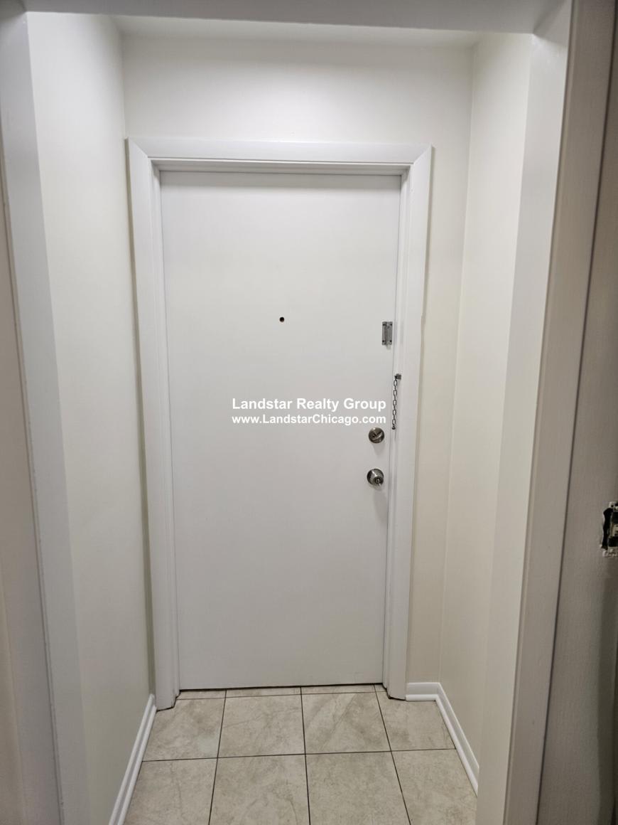 7247 W Touhy – photo 4