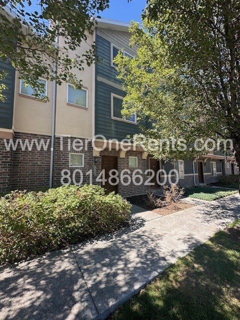 8272 Bellingham Drive – photo 1