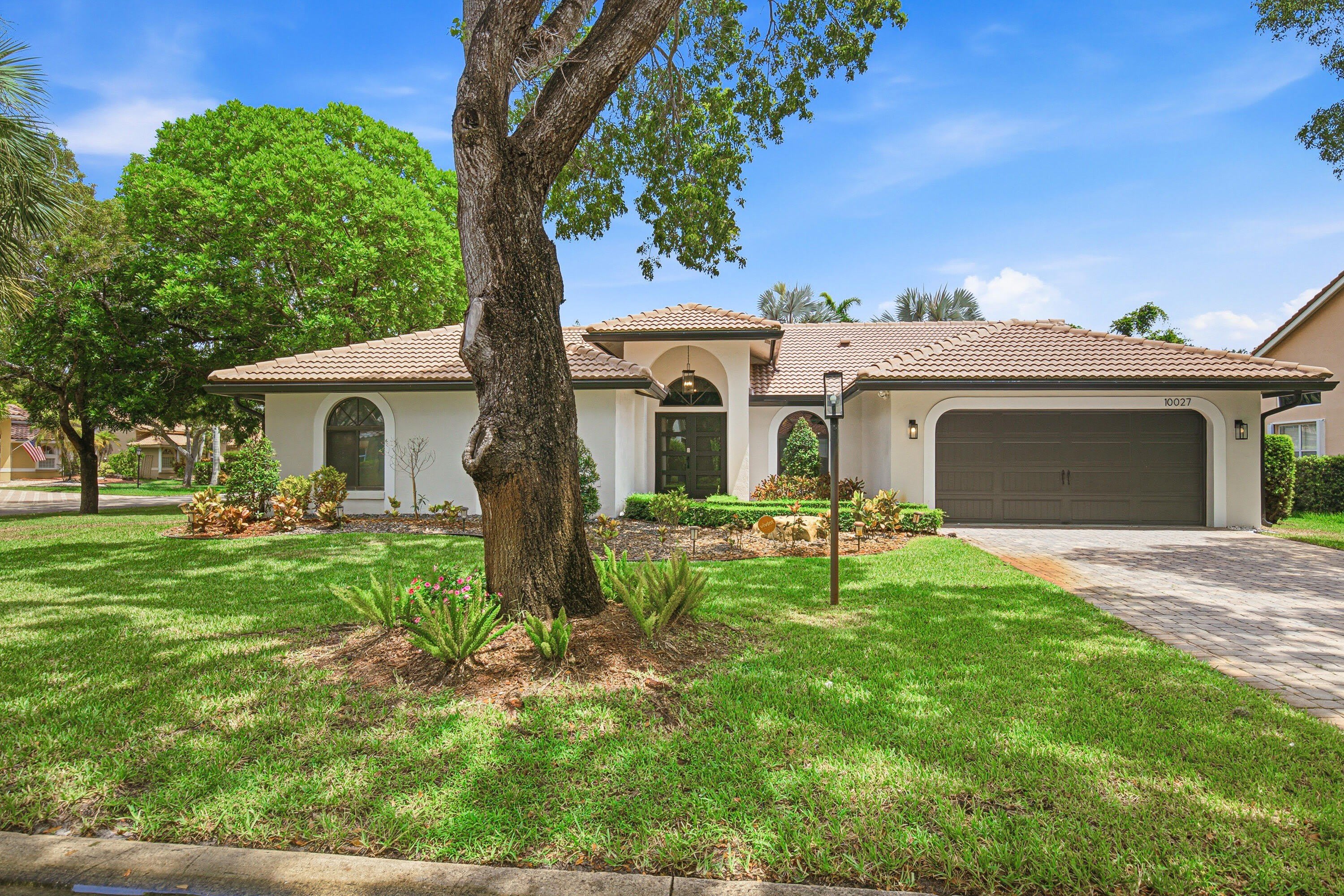 10027 NW 56TH Court – photo 1