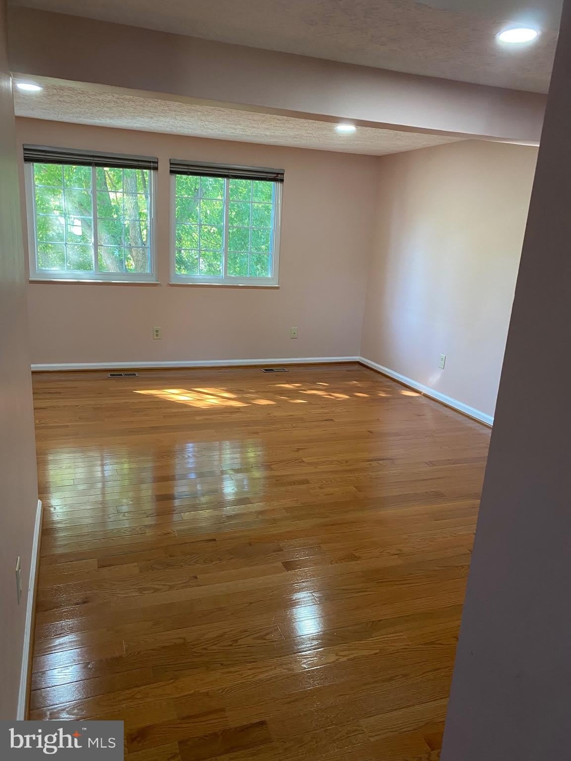 2846 S MEADE ST – photo 4