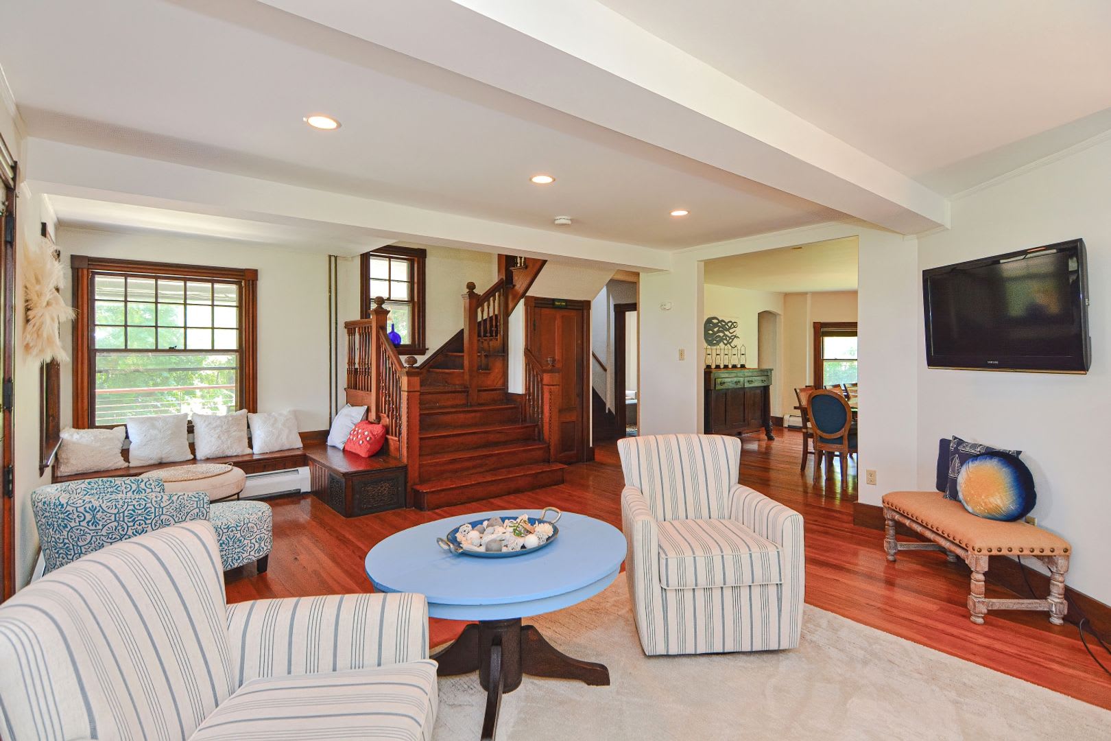 Stunning Victorian Winter Rental With Ocean Views – photo 4