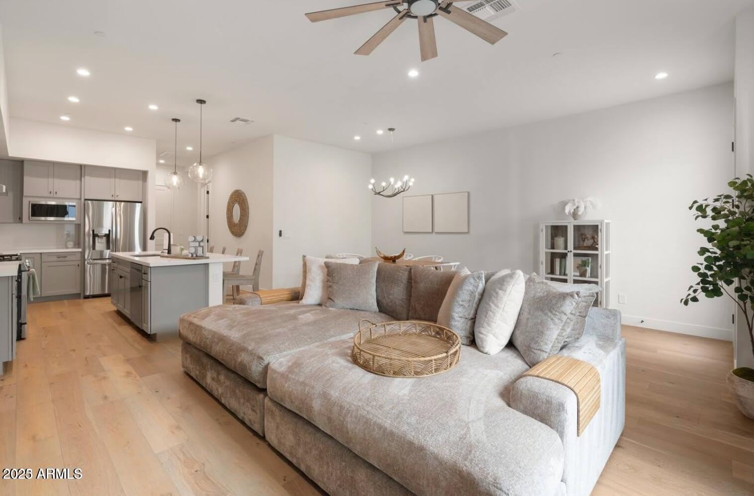 5151 N 13Th Place – photo 2
