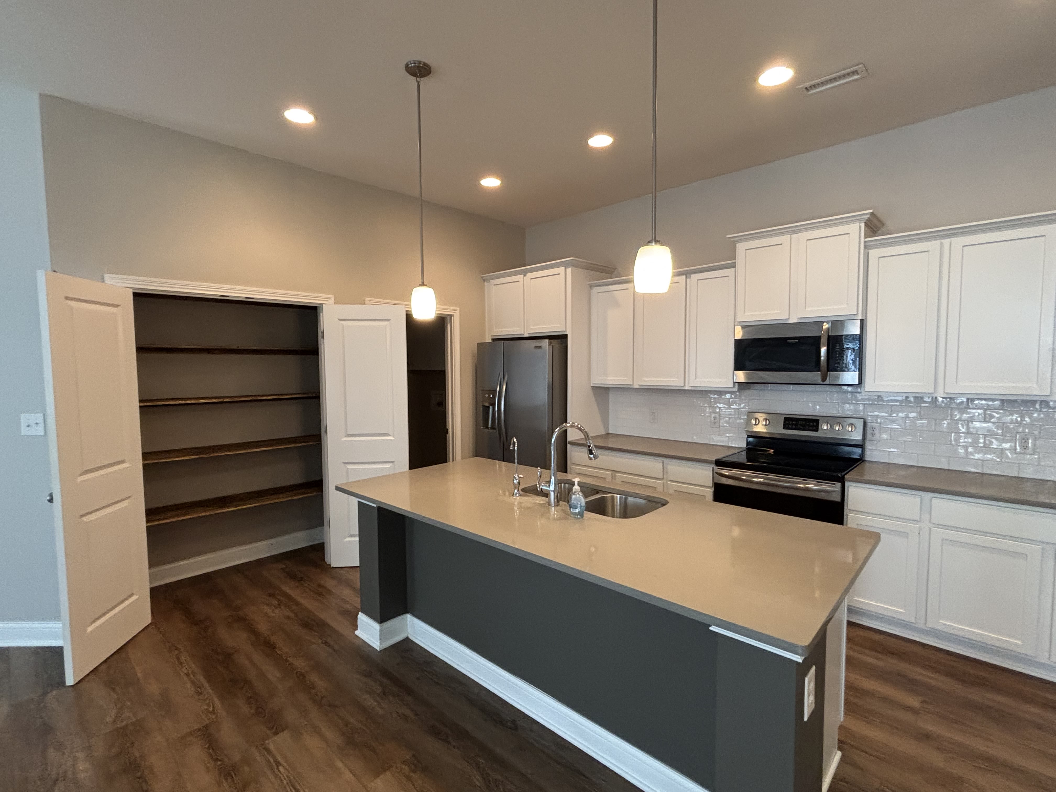 7080 Cherry Creek Boulevard – photo 3