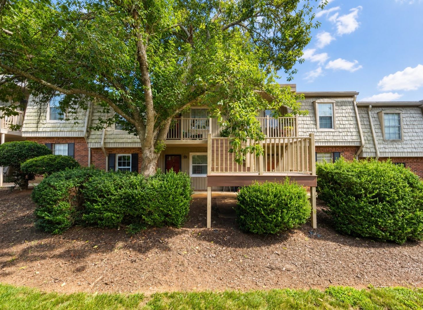 3830 D Country Club – photo 1