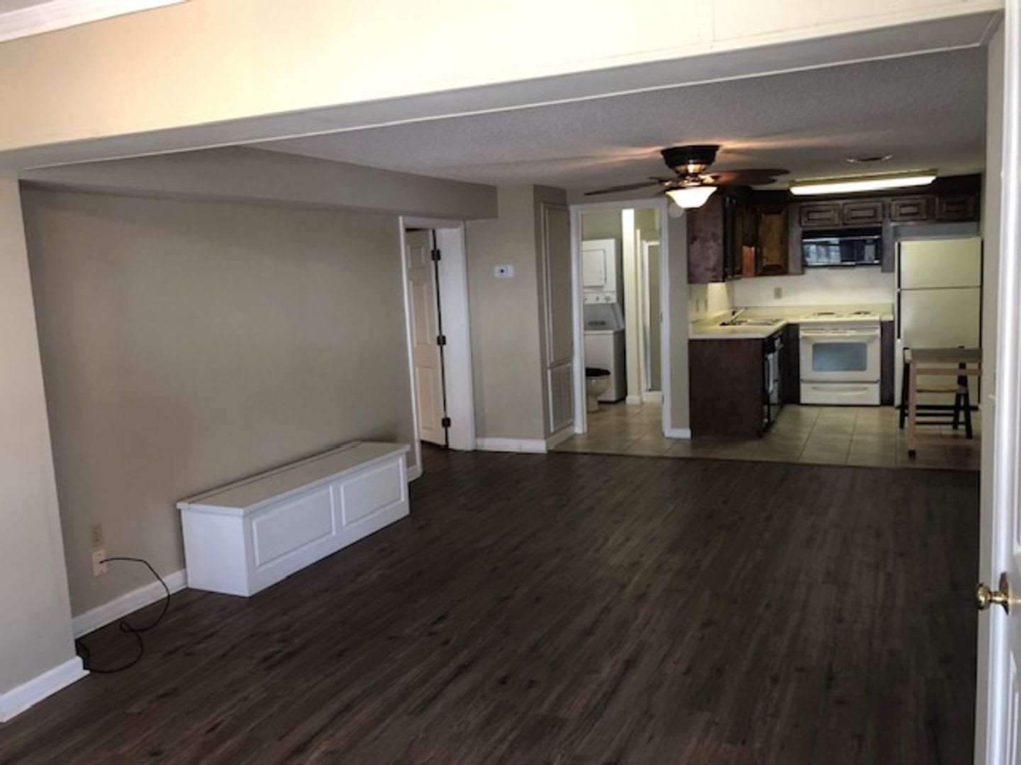 623 N Gloster St Apt 315 – photo 3