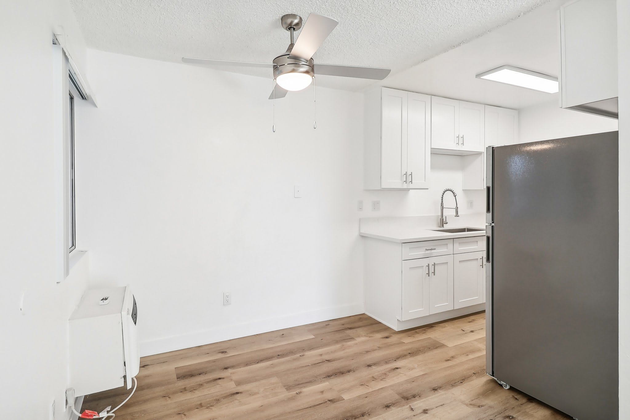 Terre At 1038 Peach – photo 4