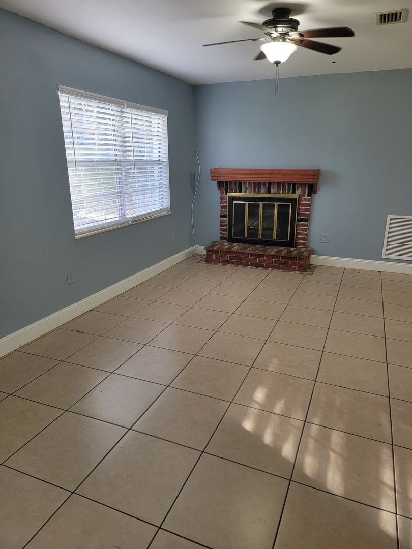 Gorgeous 3/2/1 Near Downtown Inverness!!! – photo 3