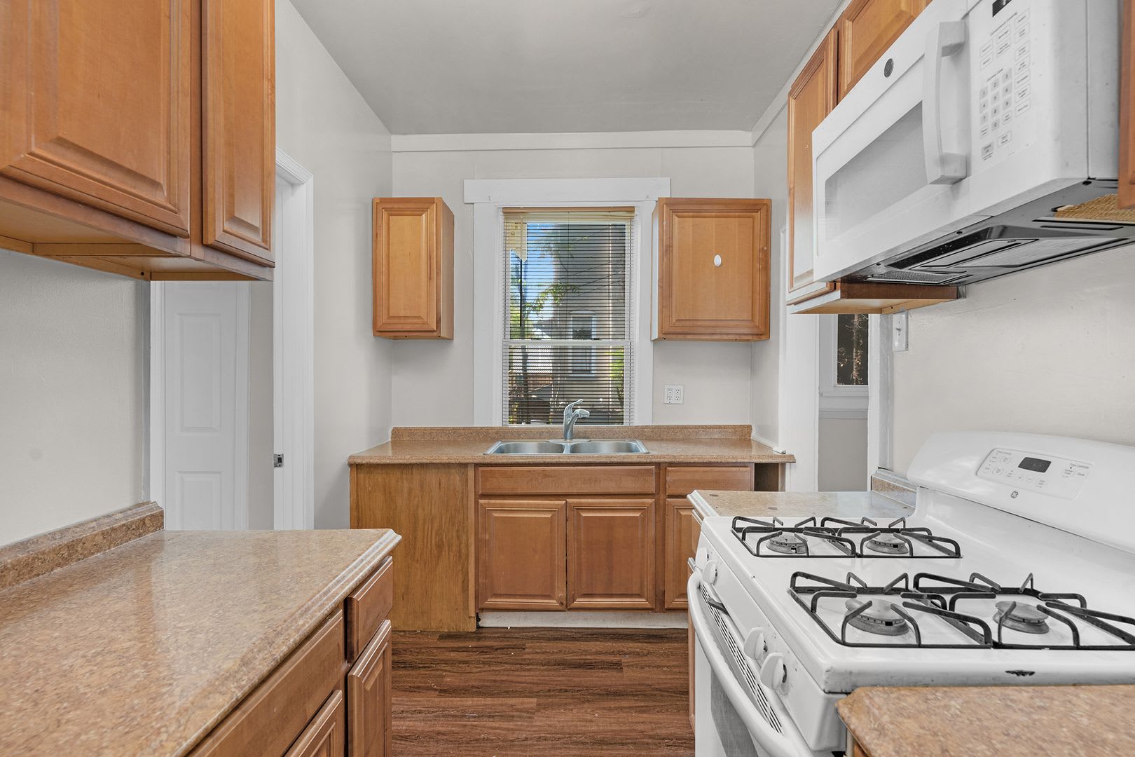 3503 Oakmont Avenue – photo 3