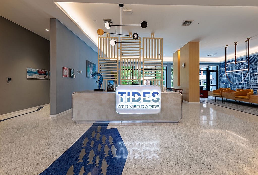Tides at River Rapids – photo 5