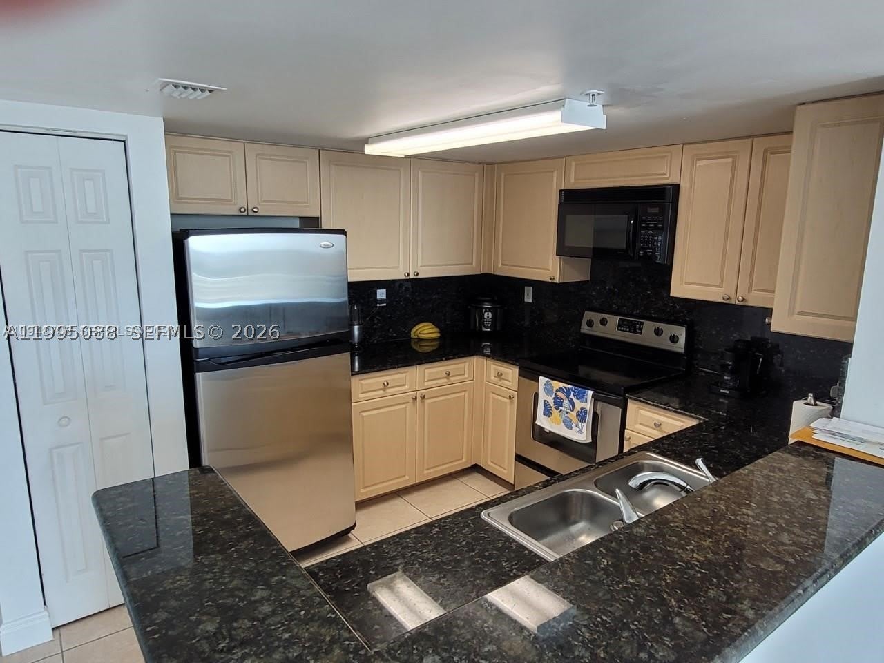 3000 Coral Way – photo 4