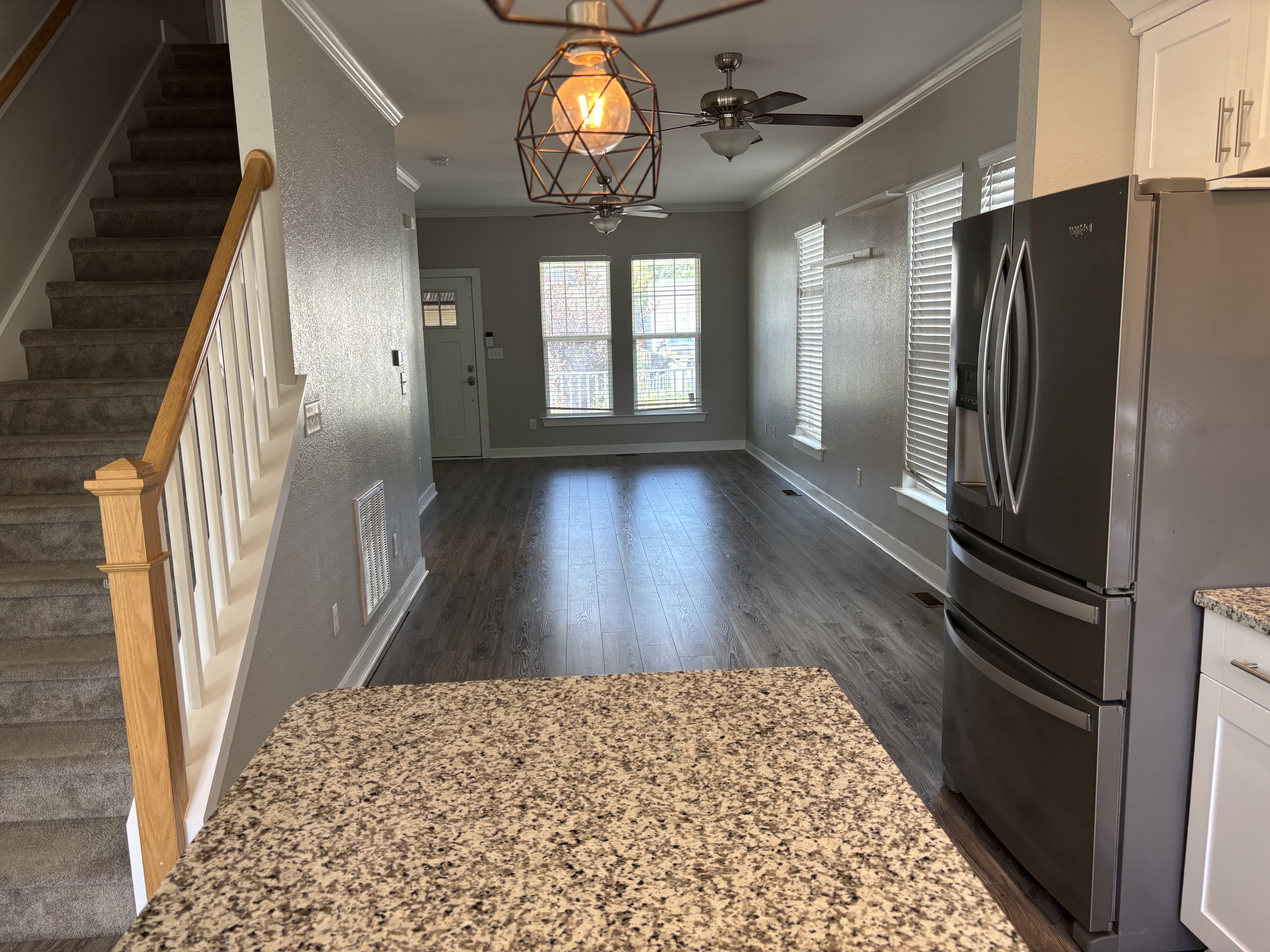 9288 Buckman Avenue – photo 4