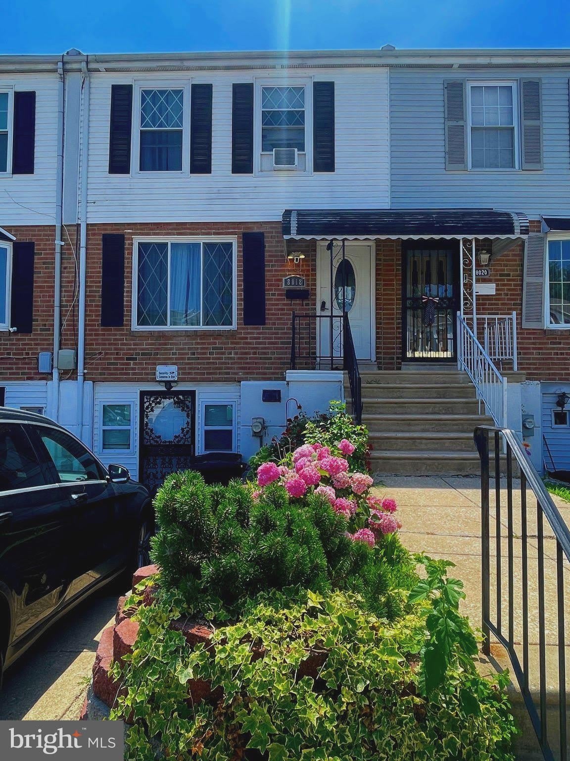 8018 Chelwynde Avenue – photo 2