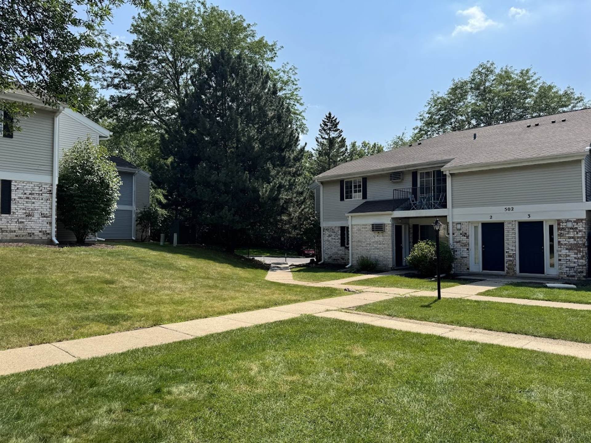 2500 Rimrock – photo 3