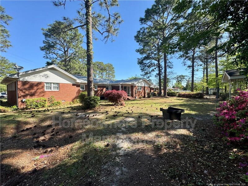 400 Harrill Cir – photo 2