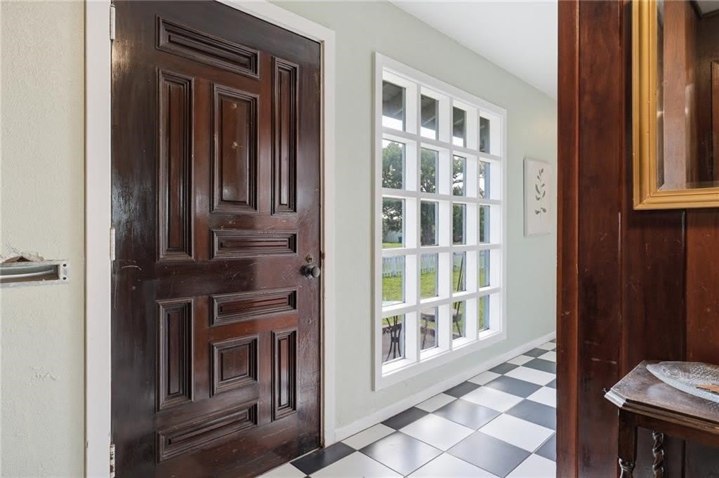 651 W Wilson Avenue – photo 5