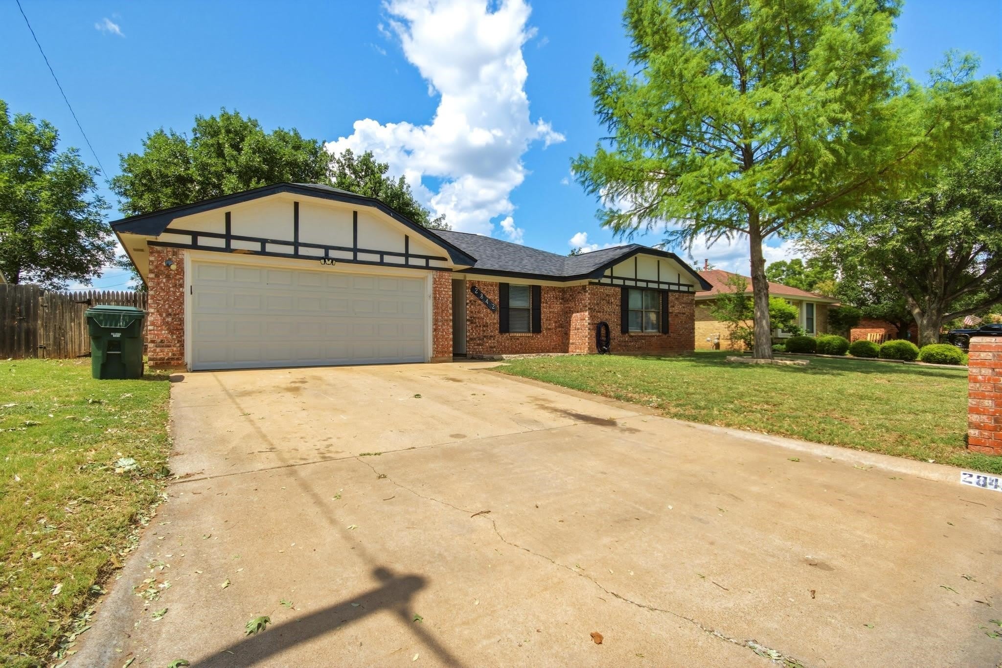 2842 Rex Allen Drive – photo 2