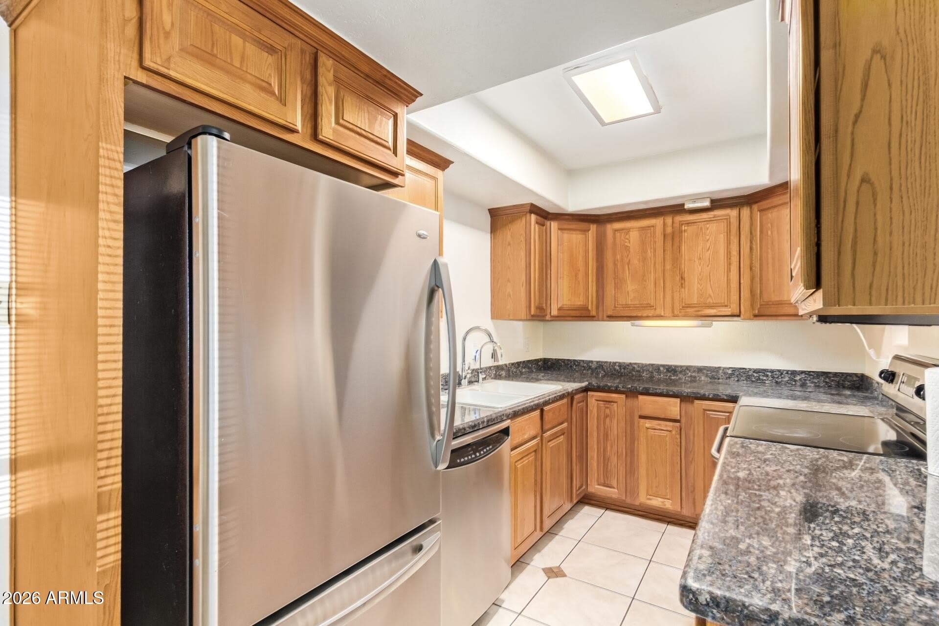151 E BROADWAY Road – photo 5