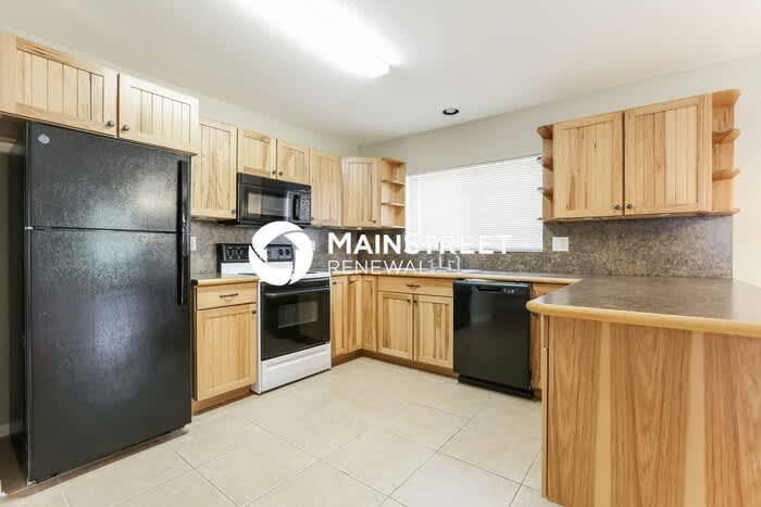 1589 Alton Road – photo 4