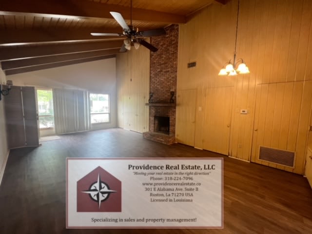918 Robert Street – photo 2
