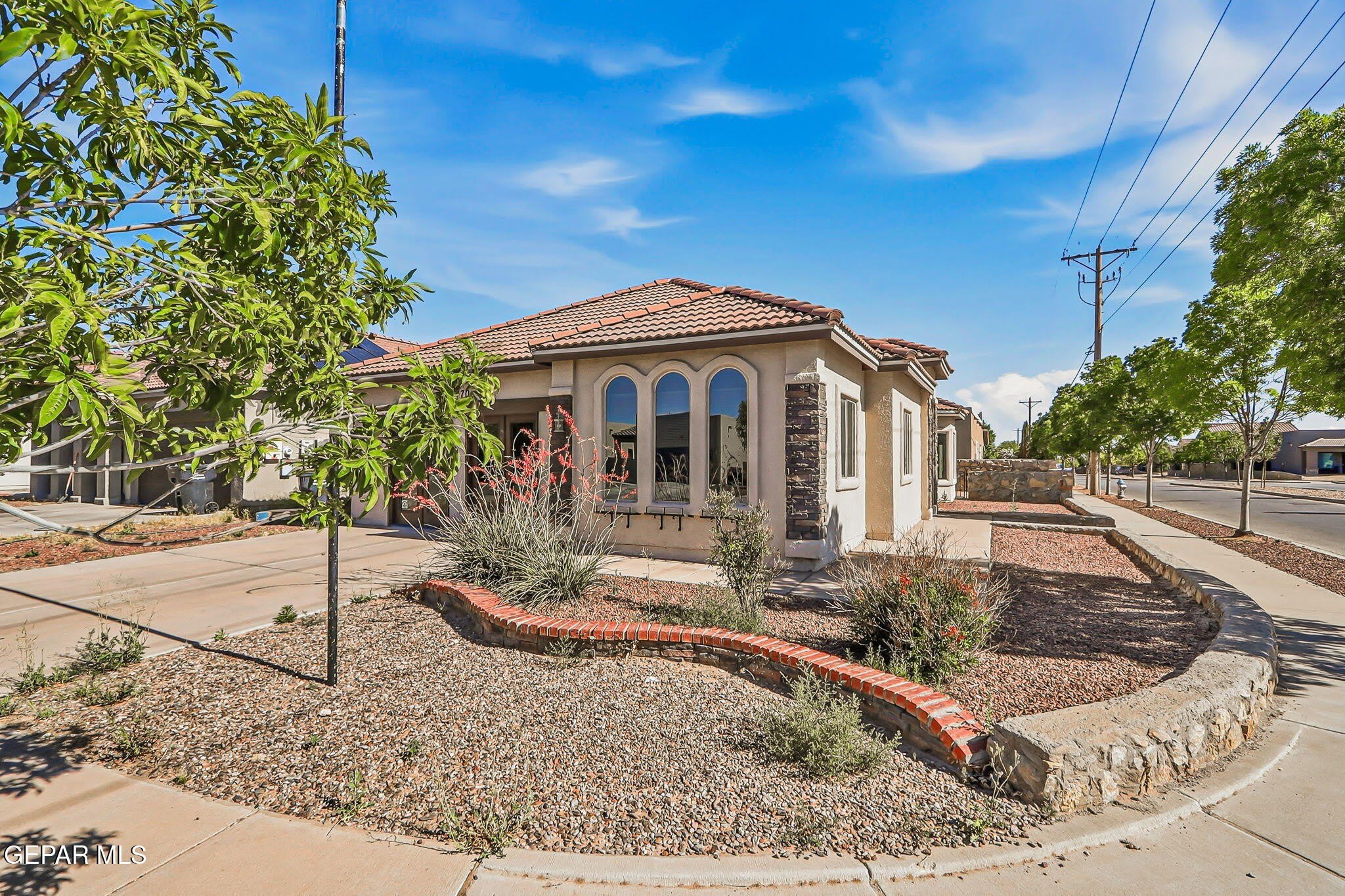 13470 EVERINGHAM Street – photo 3