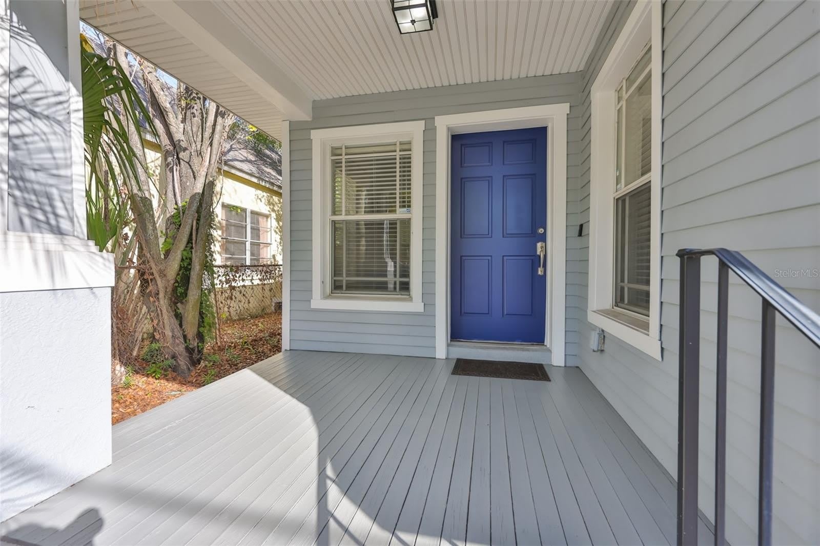 2331 W CHESTNUT Street – photo 4