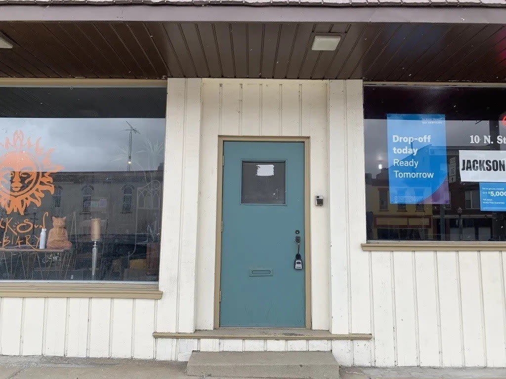 8 N State Street – photo 2