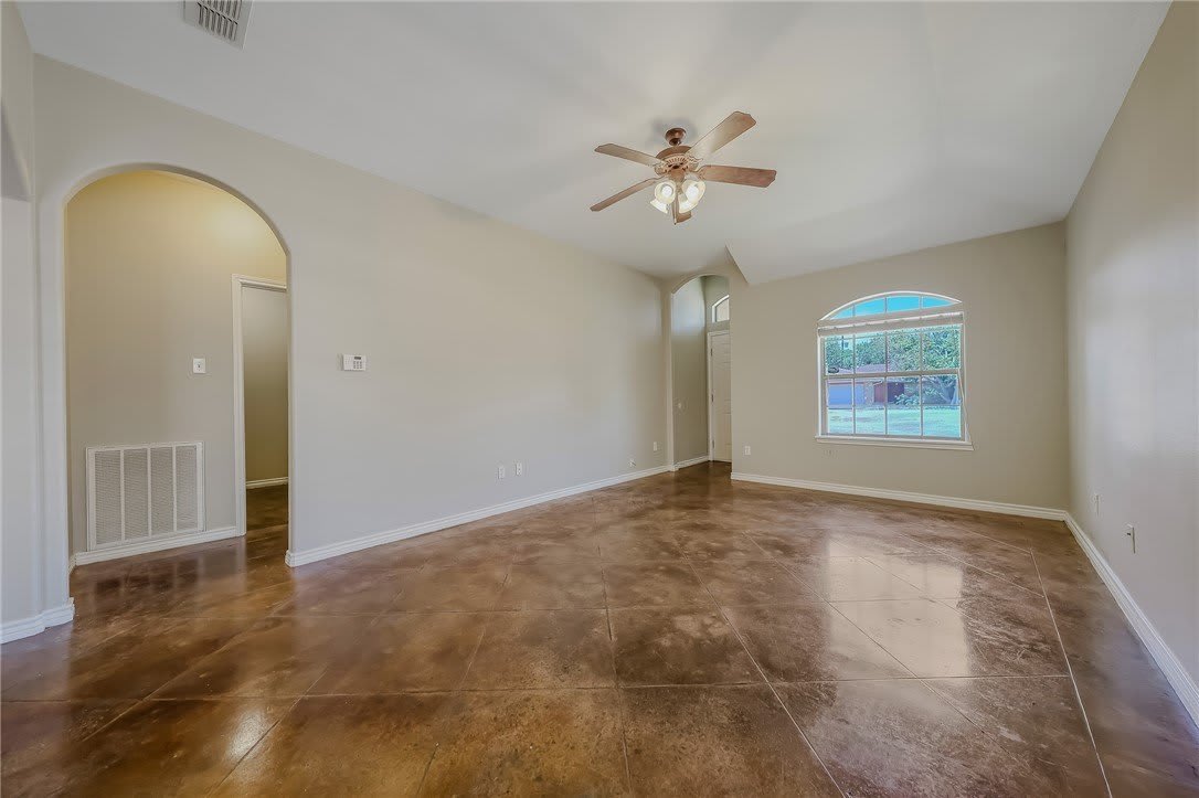 6618 Rhine Drive – photo 4