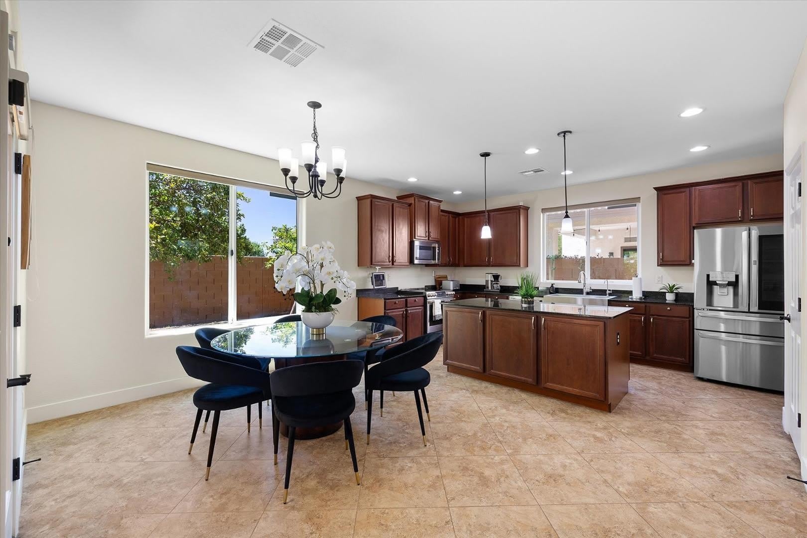 3437 E Mesquite Street – photo 5