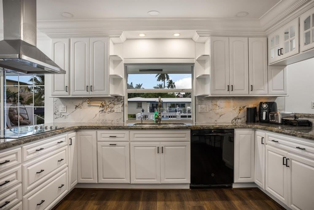 1419 NE 57th Street – photo 4