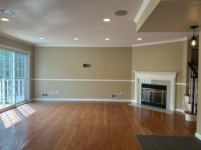 28 JUNIPER ST – photo 2