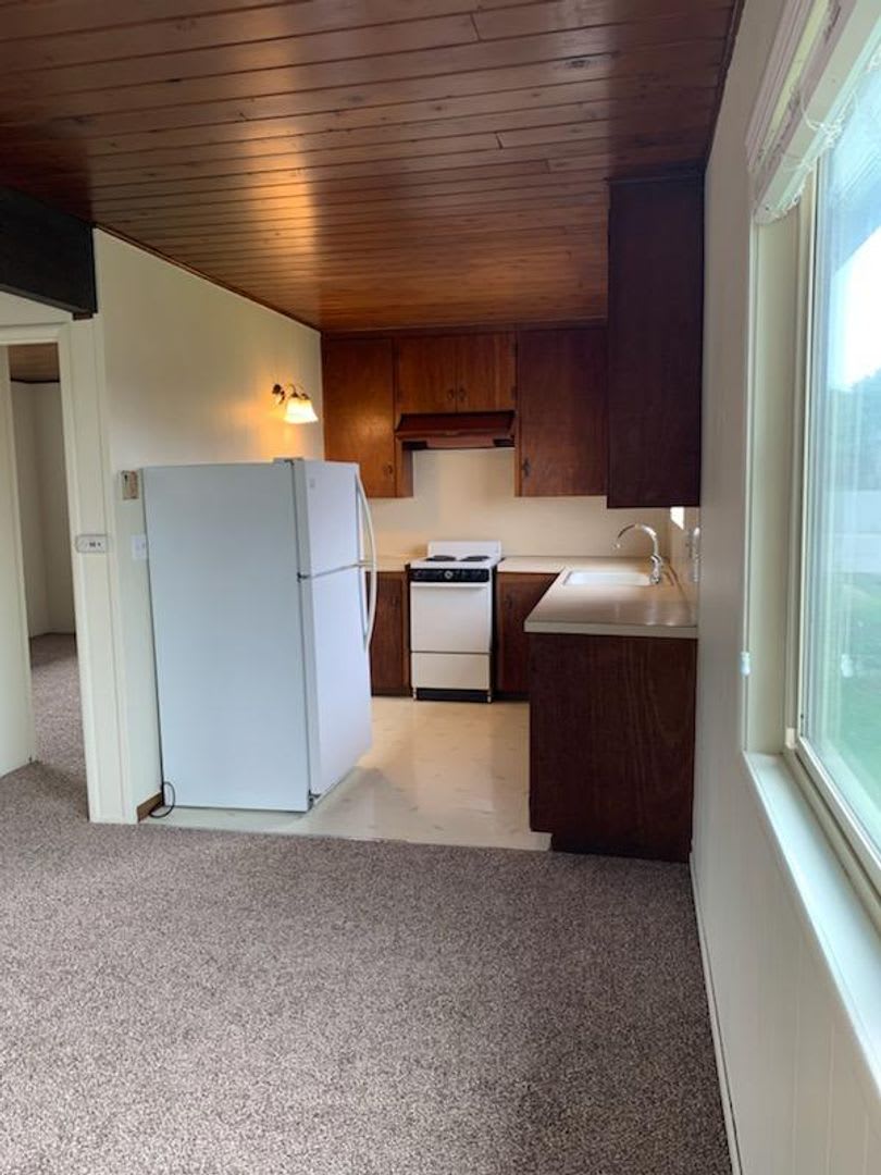 Upgraded Duplex In Eureka – photo 2