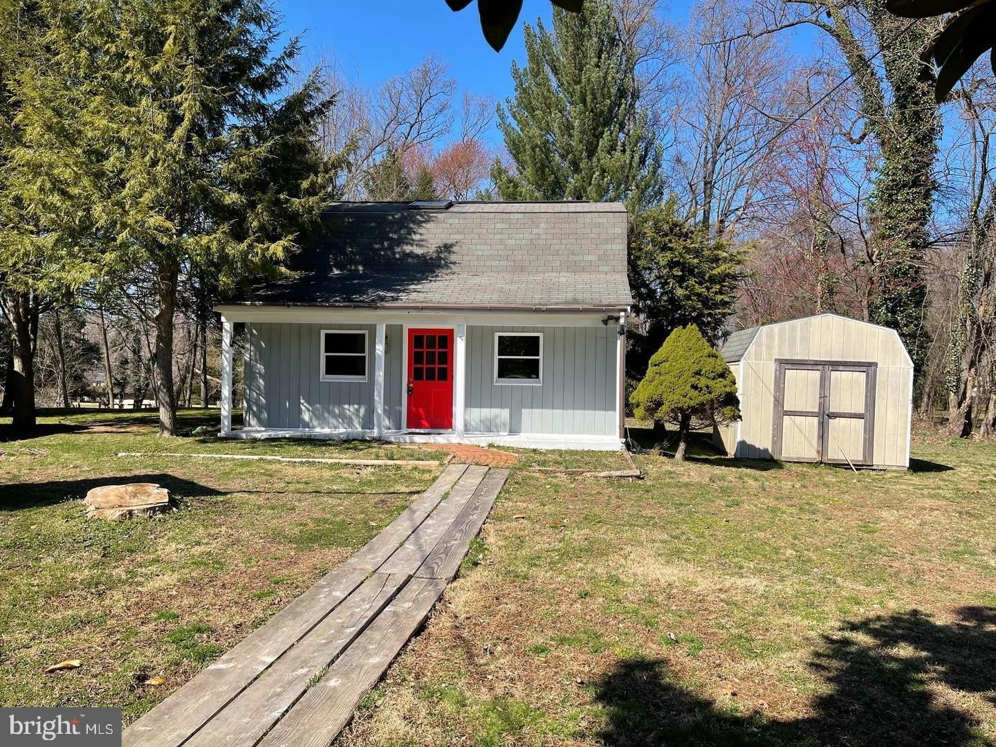 624-D WALKER Road – photo 1