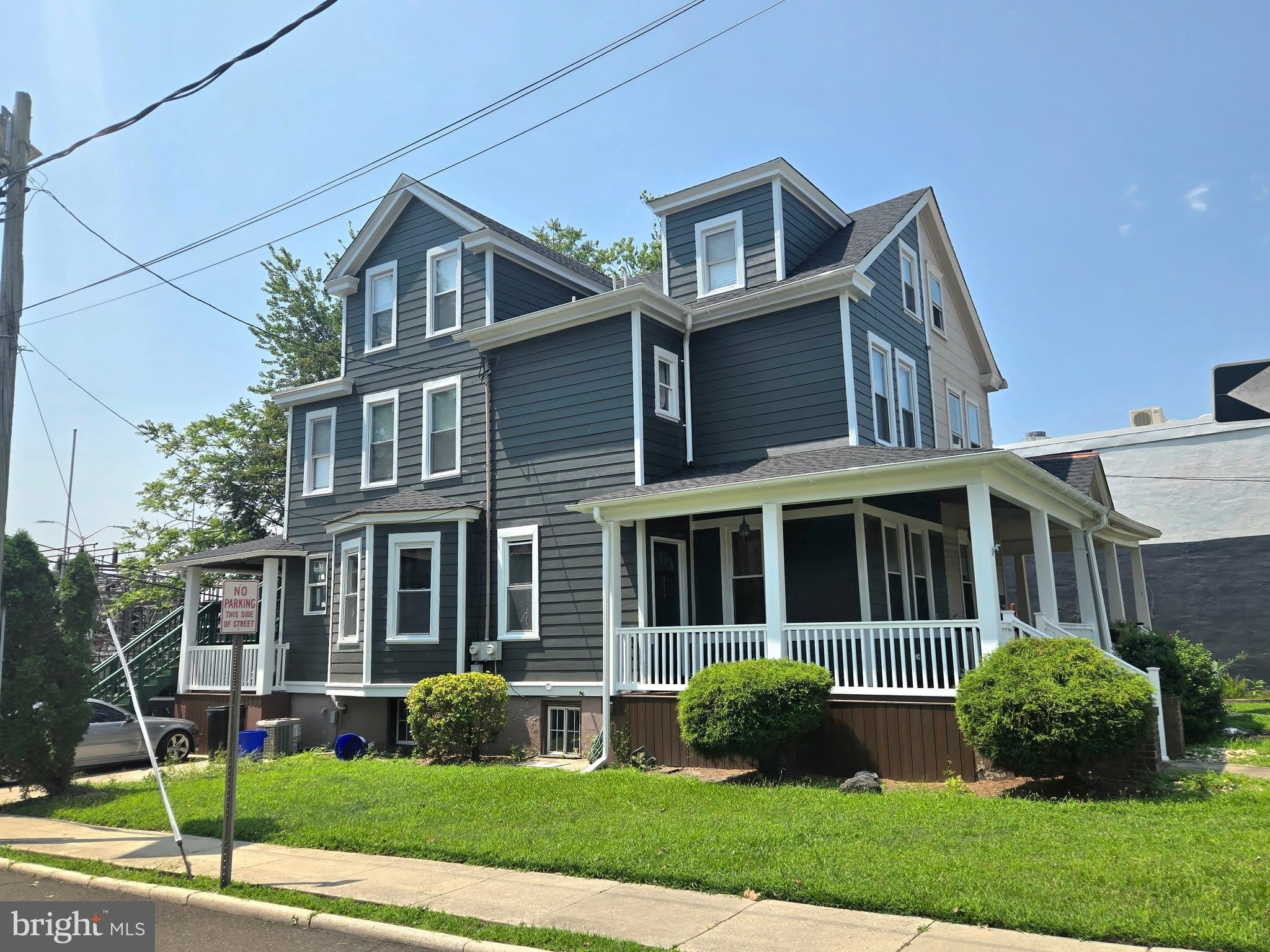 878 HADDON Avenue – photo 2