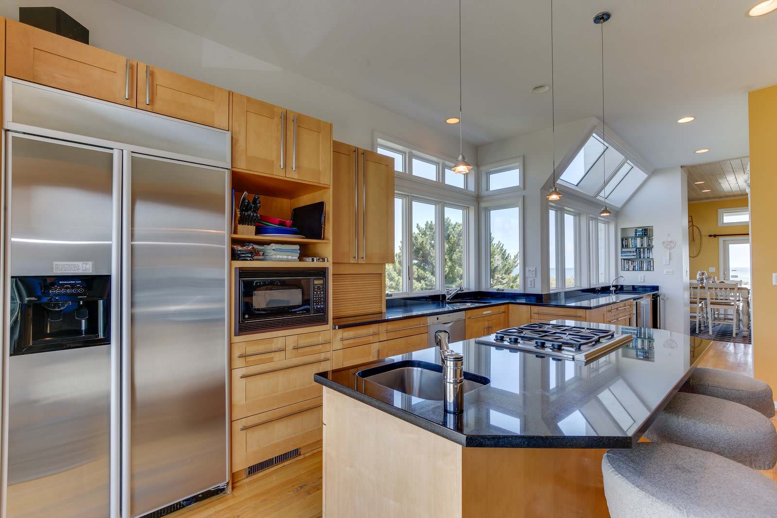 502 S Atlantic Ave – photo 5