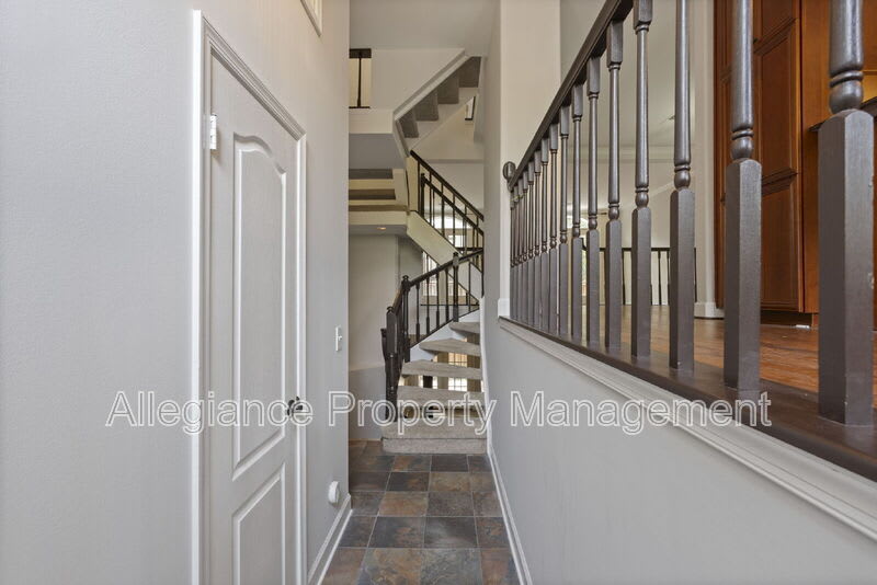 3915 Green Look Court – photo 4