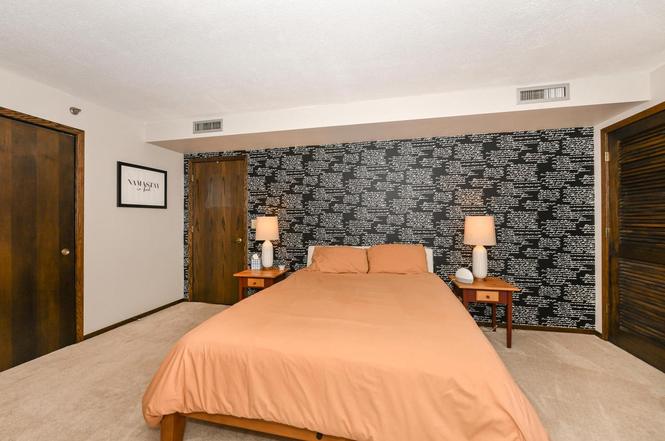 1633 N Prospect Ave # RFC4TGY – photo 3