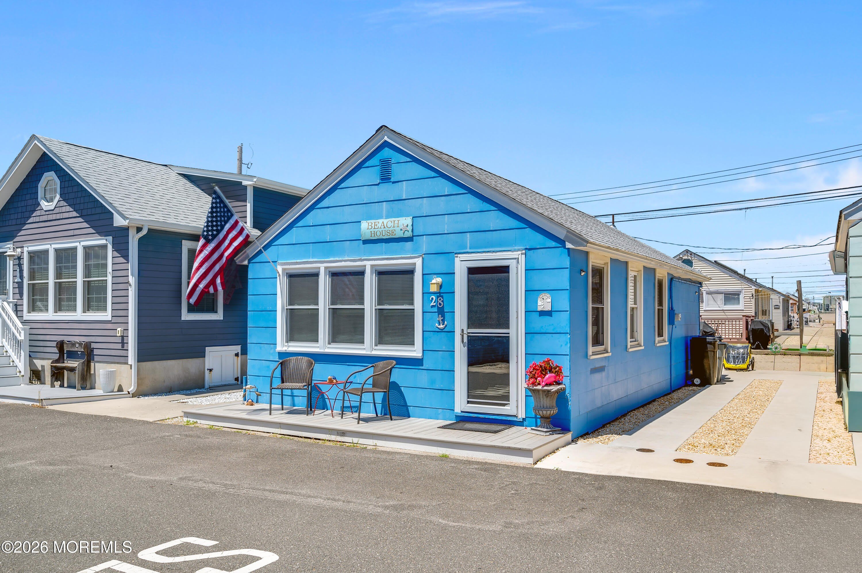 28 11th Lane – photo 2