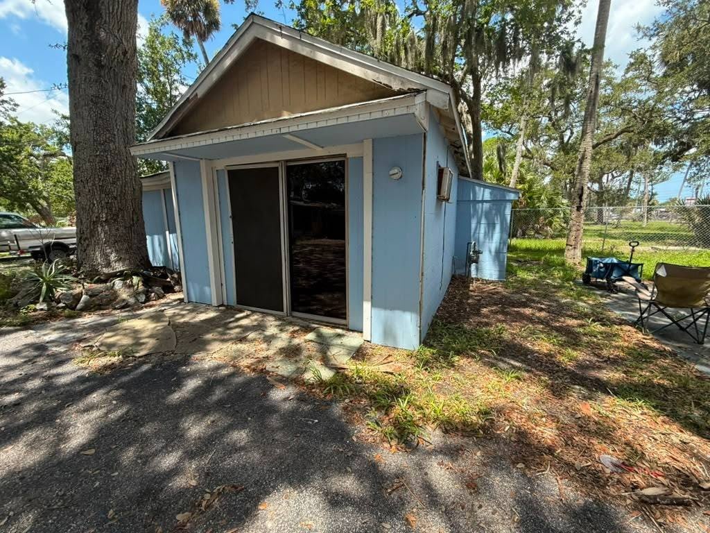 622 N Beach St – photo 1