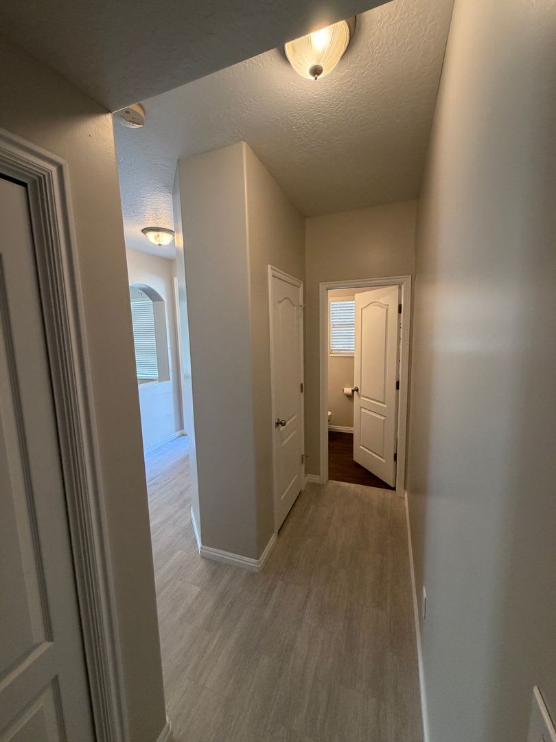 Beautiful 3 Bedroom Home In North Salt Lake – photo 4